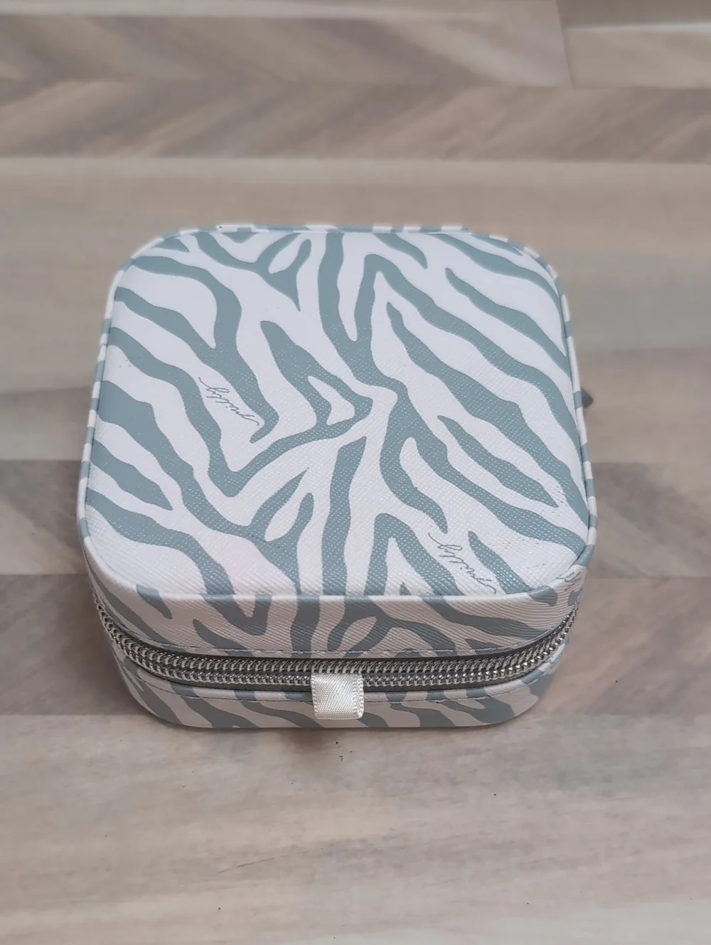 Milly Zebra Print Jewelry Travel Case in White and Light Gray